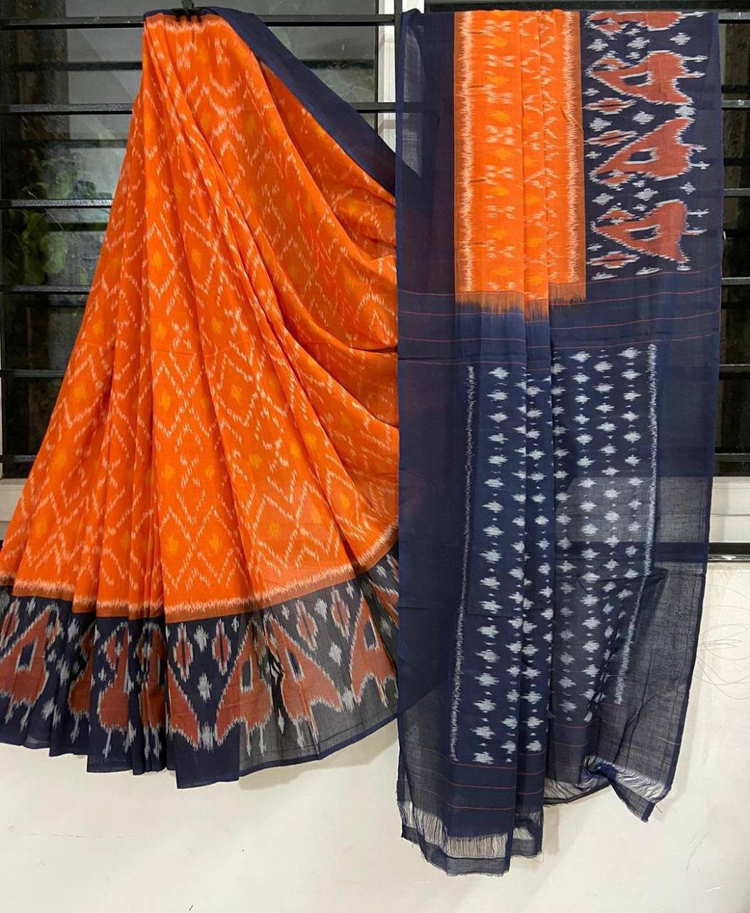 MG 113 Mangalya Plain Linen Digital Print Saree Catalog